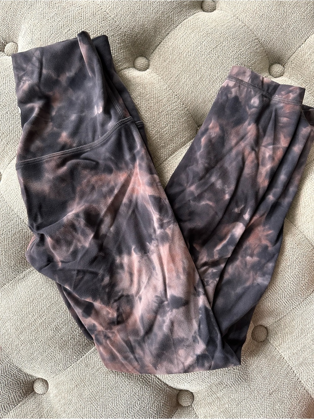 Luluemon Align Crop size 2